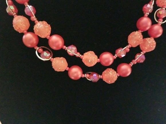 Vintage Made In Hong Kong Demi Parure Double Stranded Neckace And Earrings - Picture 2 of 10